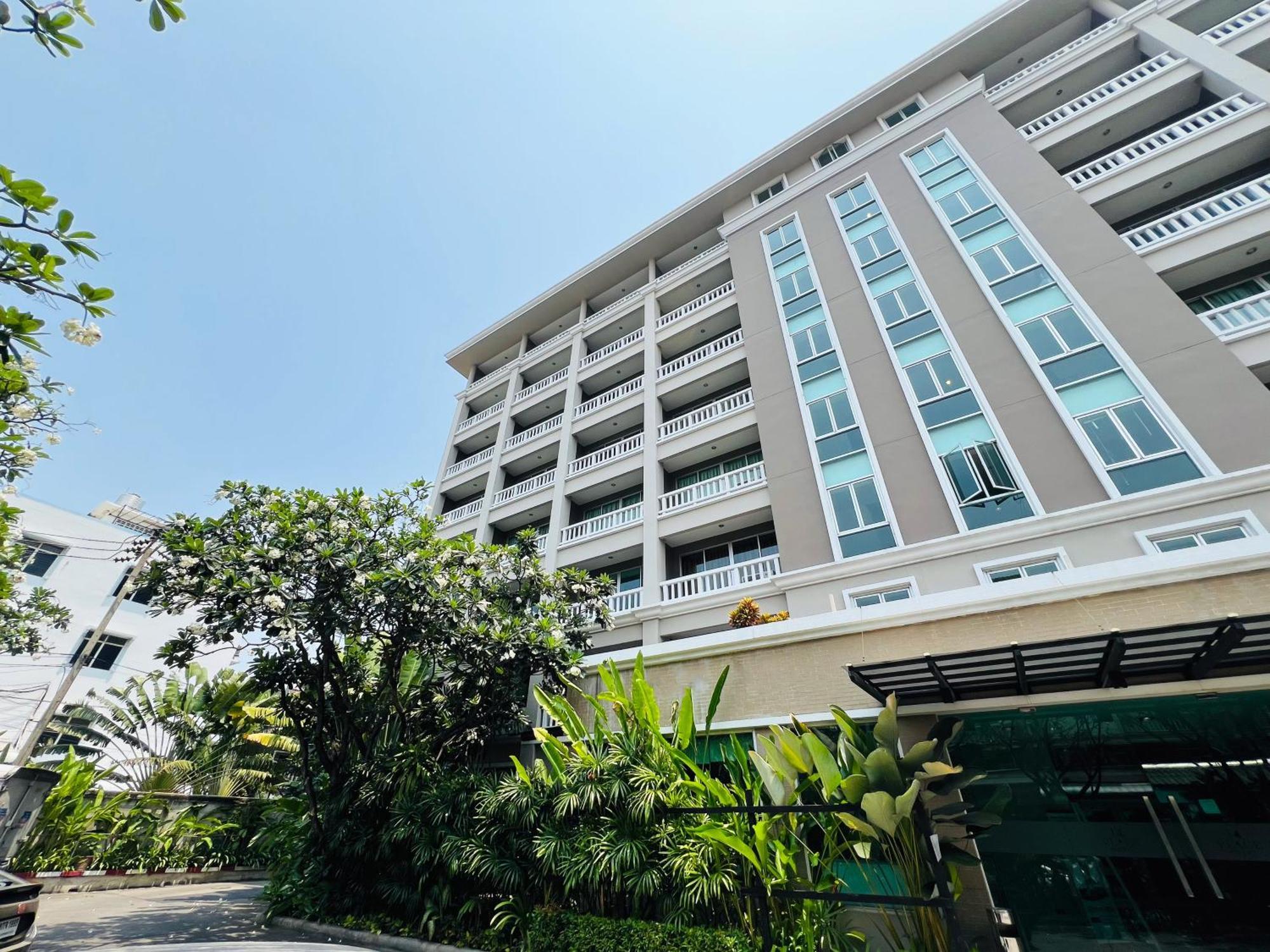 14 Place Bangkok Ngoại thất bức ảnh
