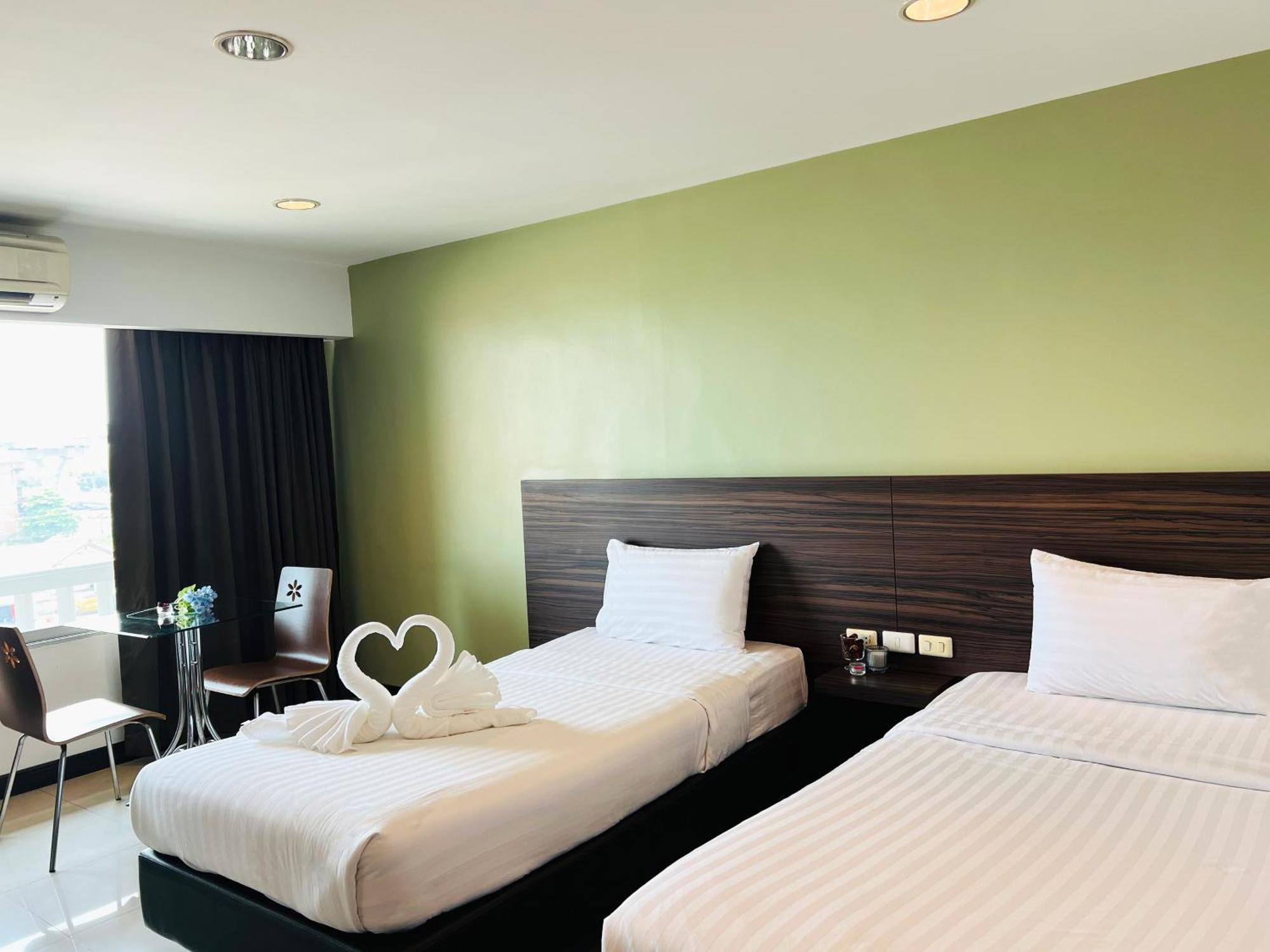 14 Place Bangkok Ngoại thất bức ảnh