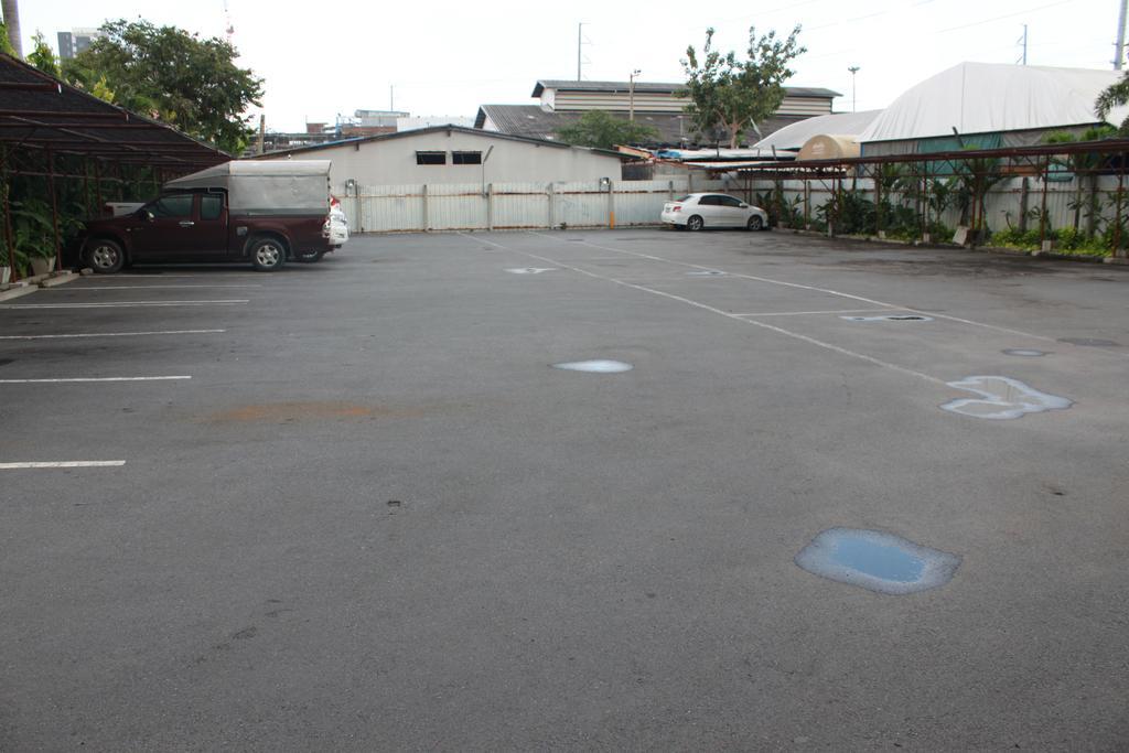 14 Place Bangkok Ngoại thất bức ảnh